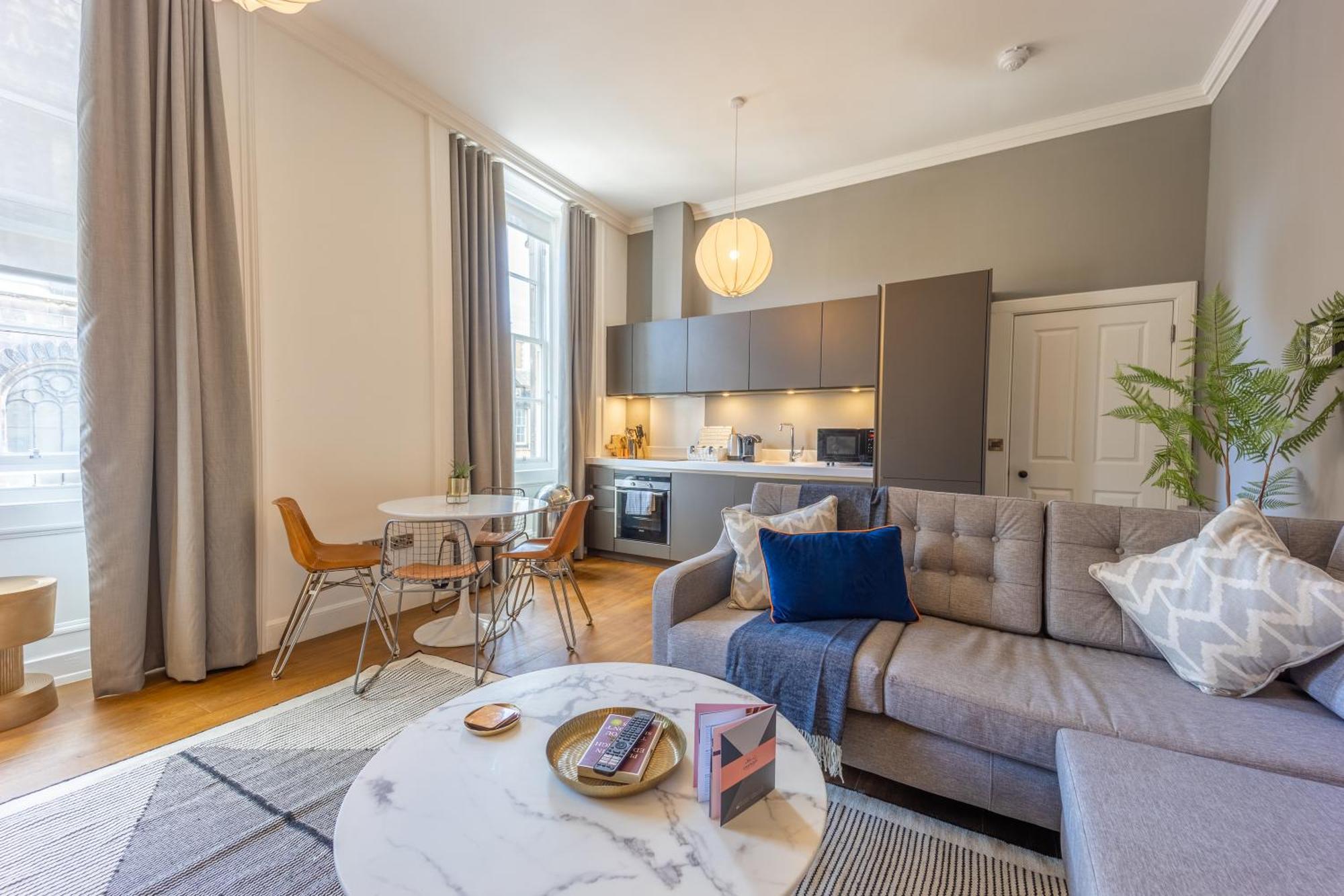 No1 Apartments Edinburgh - George IV Bridge Bagian luar foto